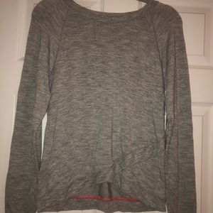 Athleta girls shirt